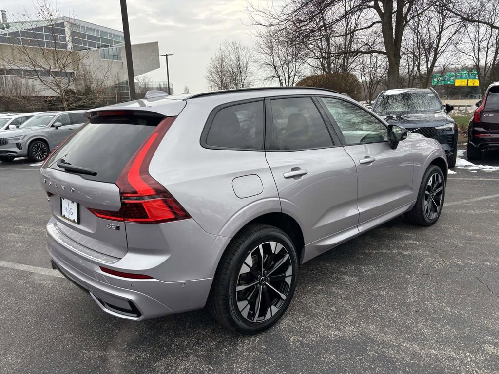 New 2026 Volvo XC60 B5 Plus w/ Protection Package Premier image 7