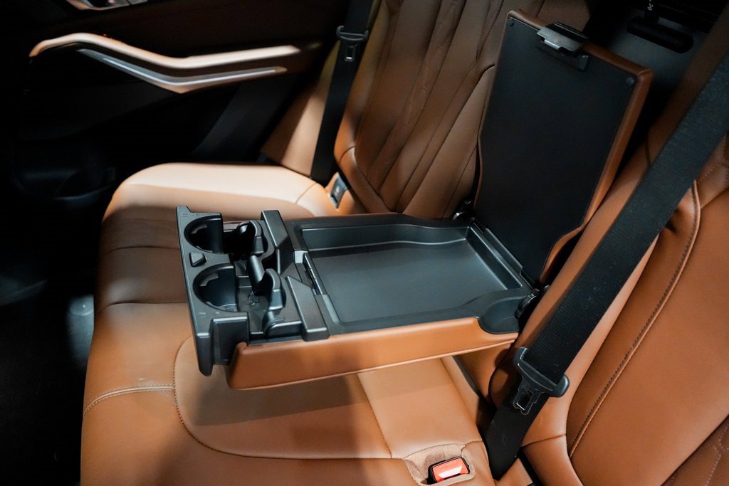 Used 2025 BMW X5 M60i image 31