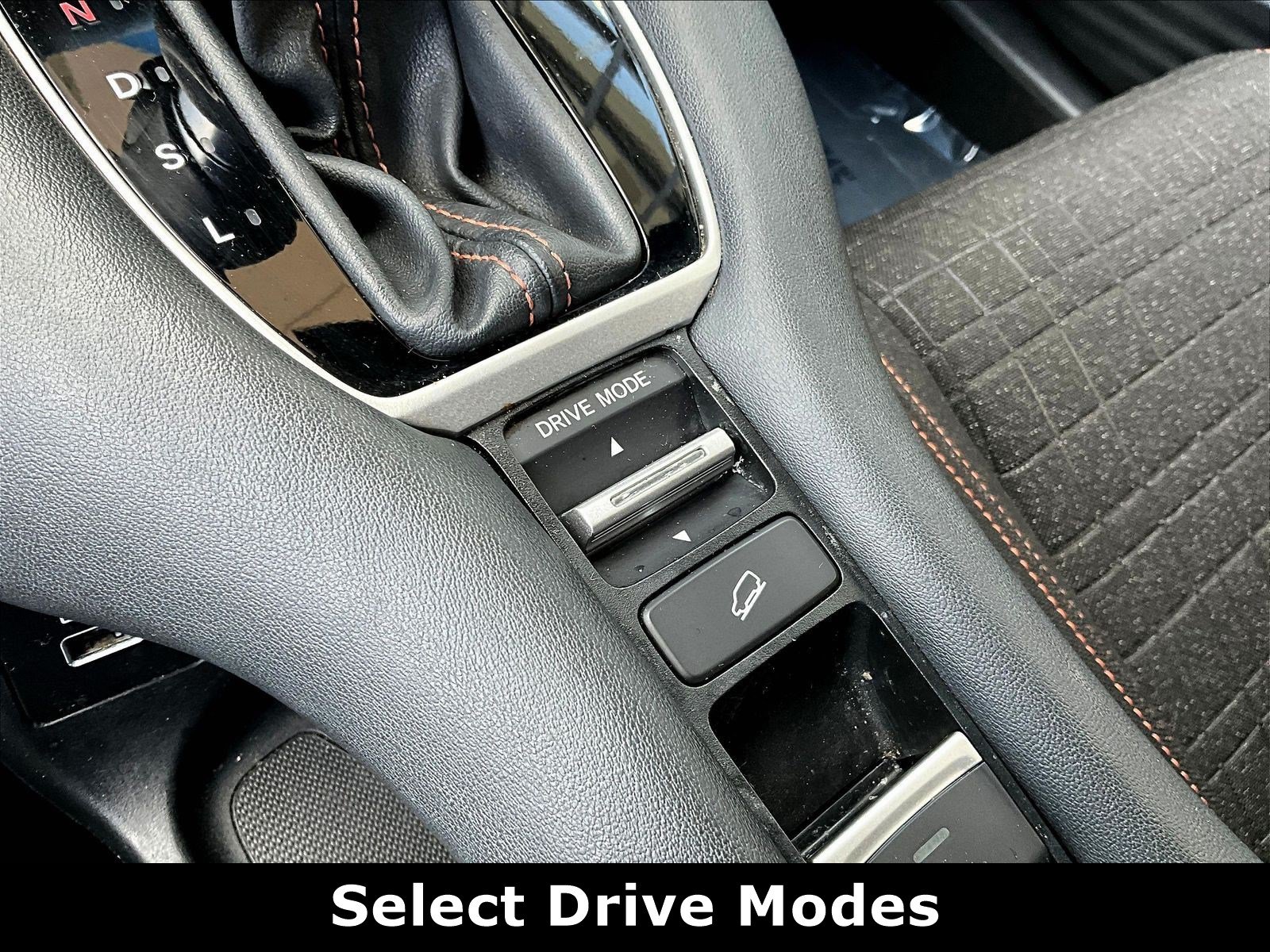 Used 2023 Honda HR-V Sport image 14