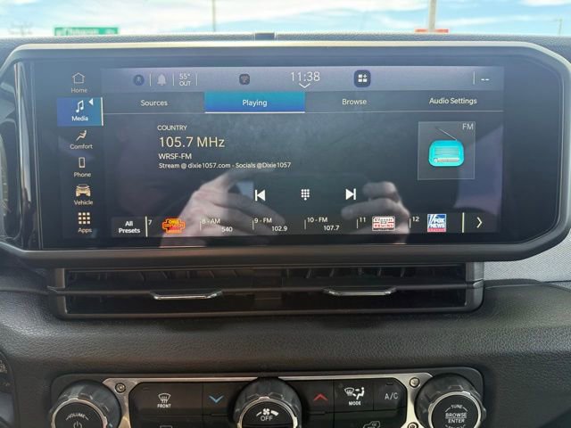 Used 2024 Jeep Wrangler Sport S image 20