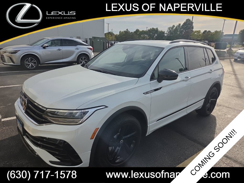Used 2023 Volkswagen Tiguan SE R-Line AWD/4WD image 1