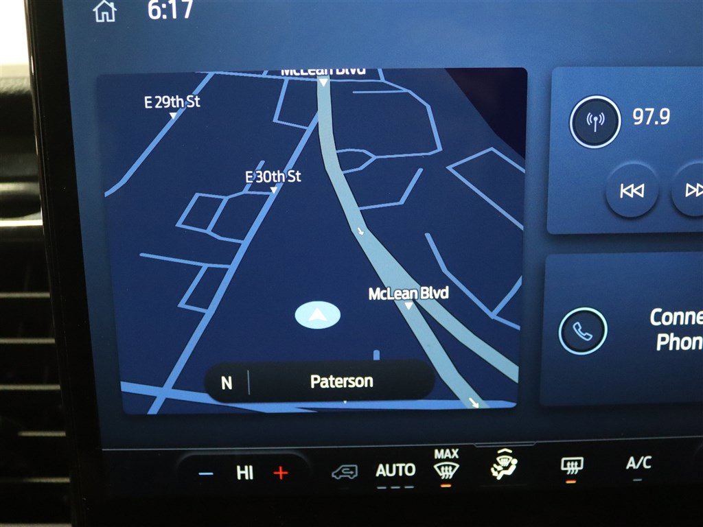 Used 2023 Ford Transit 350 XLT image 25