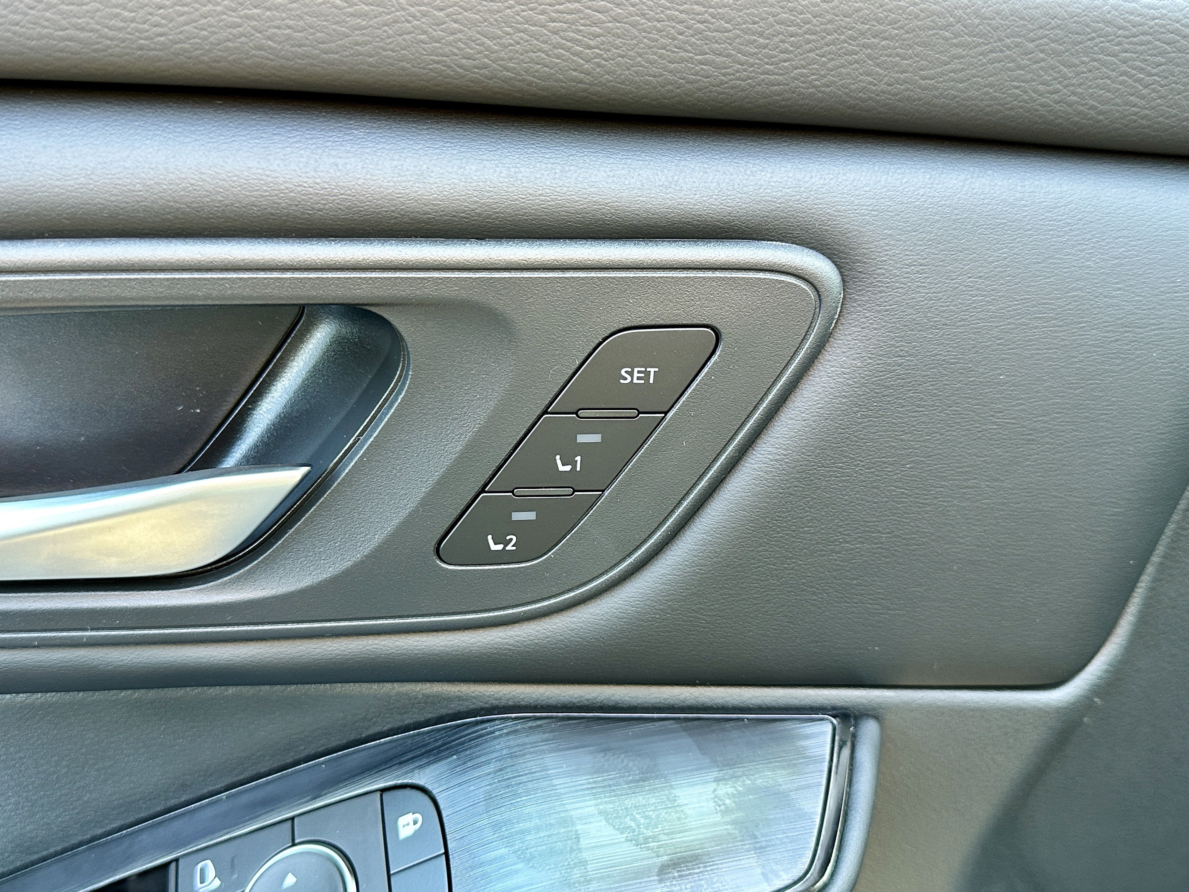 New 2026 Nissan Rogue SV w/ Rock Creek Premium Package image 23