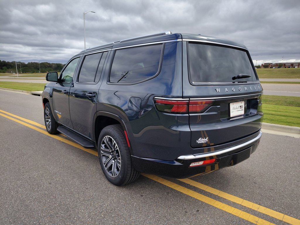 New 2025 Jeep Wagoneer Series I w/ HD Trailer Tow Package image 4