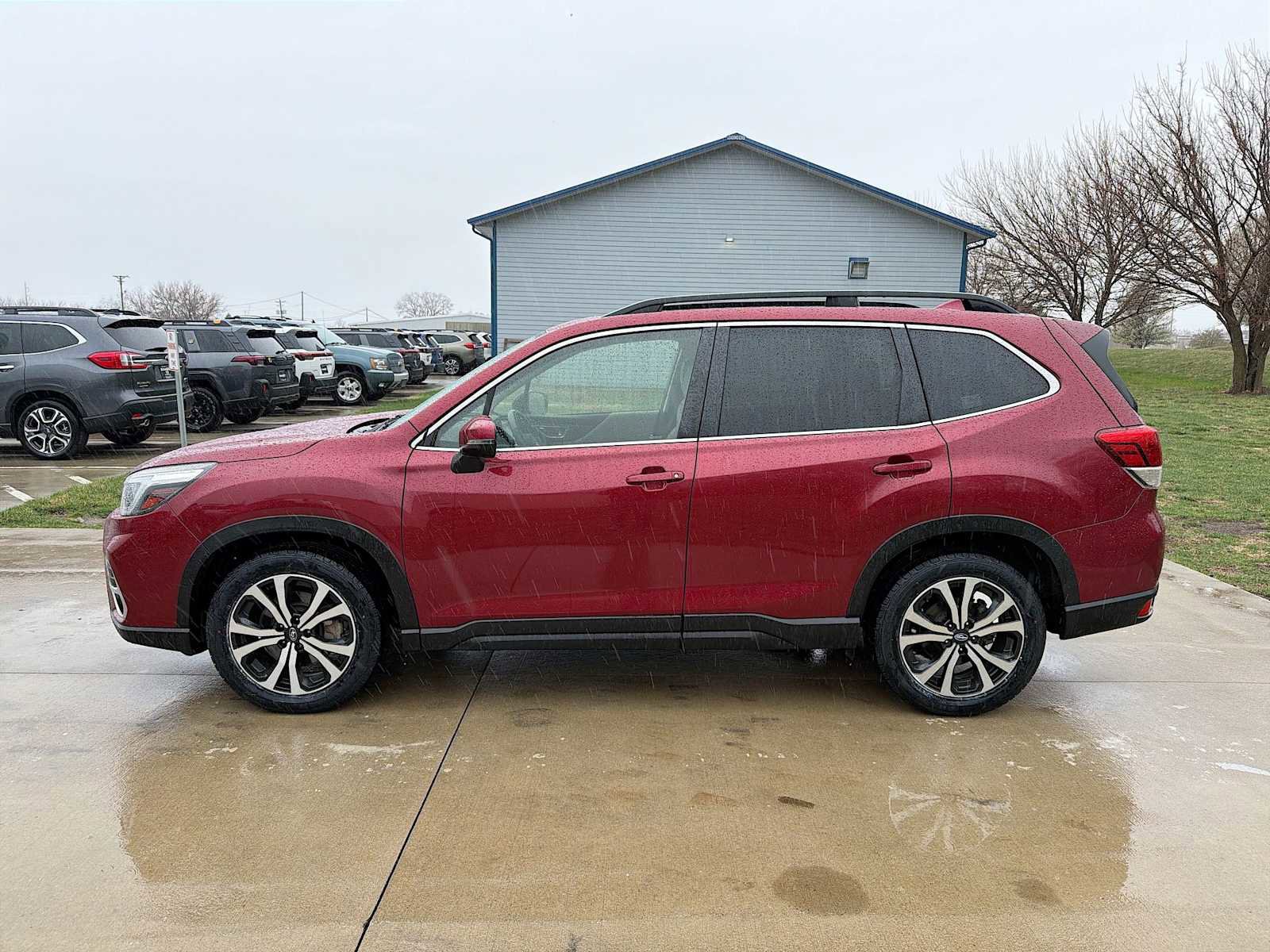 Used 2019 Subaru Forester Limited image 3