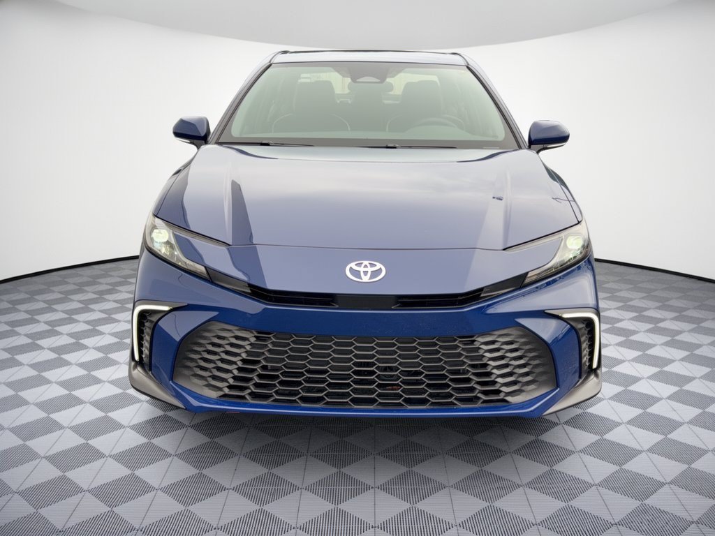 Used 2026 Toyota Camry SE FWD image 6