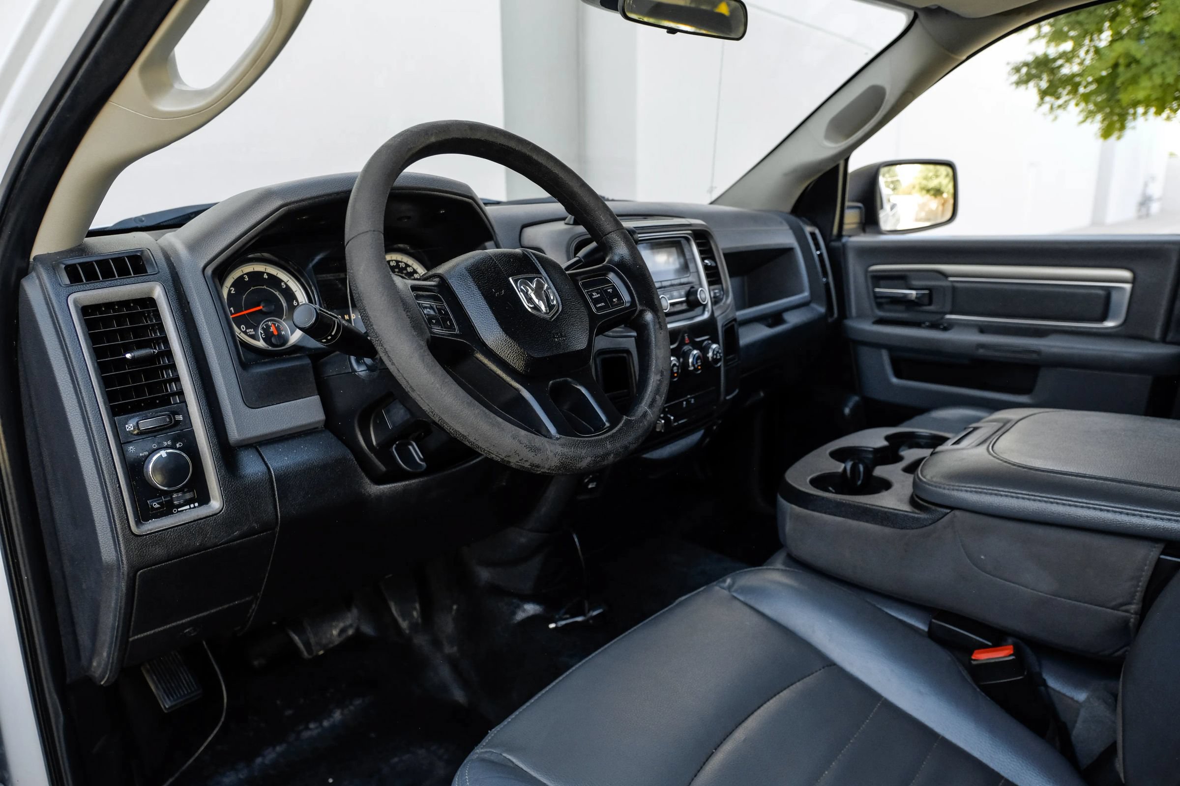 Used 2017 RAM 2500 Tradesman w/ Power & Remote Entry Group RWD image 24
