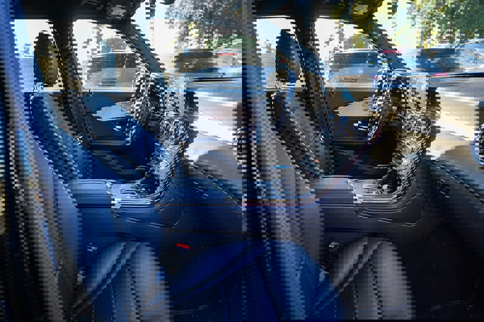 Used 2021 Mercedes-Benz GLC 300 image 13