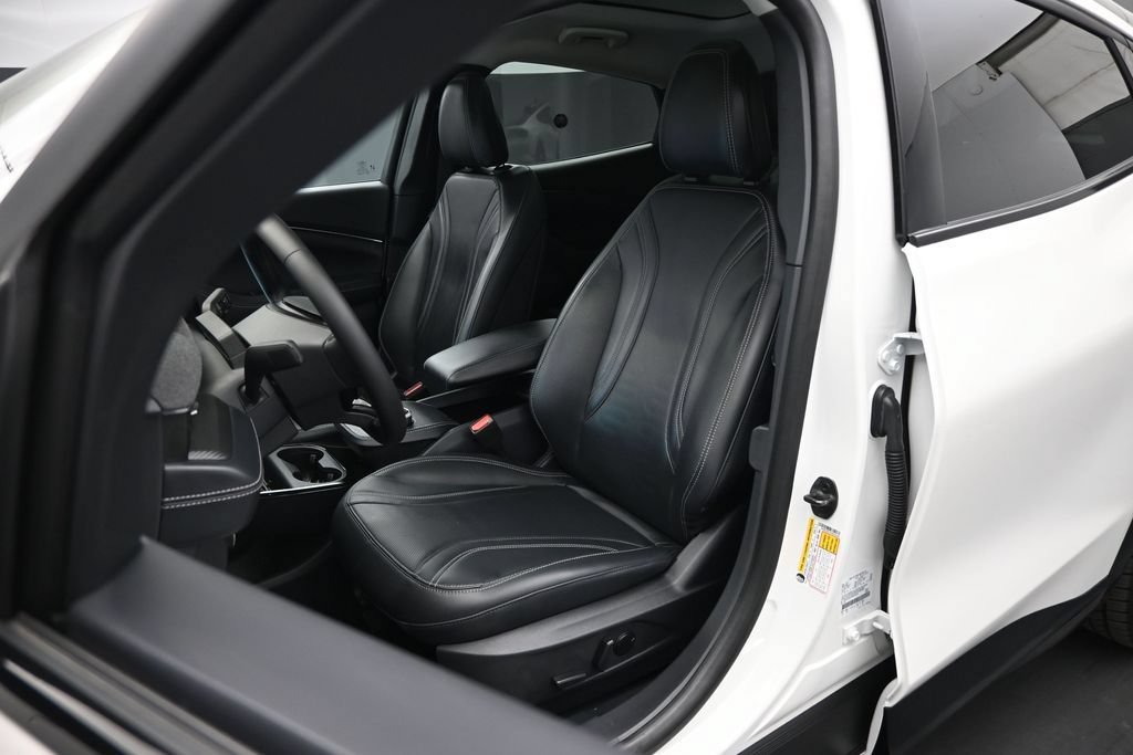 Used 2023 Ford Mustang Mach-E Premium RWD image 9
