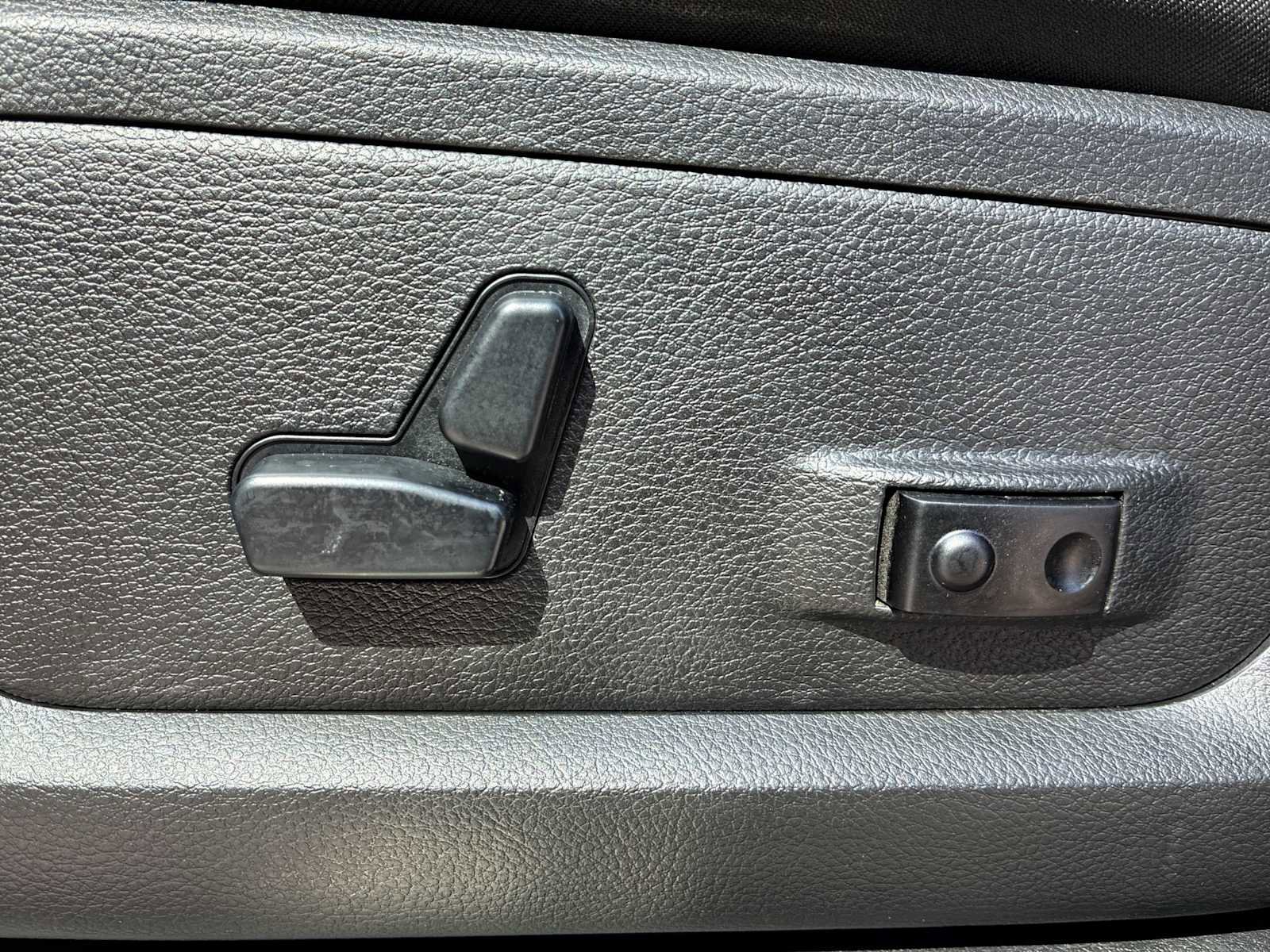 Used 2019 RAM 2500 Limited AWD/4WD image 14