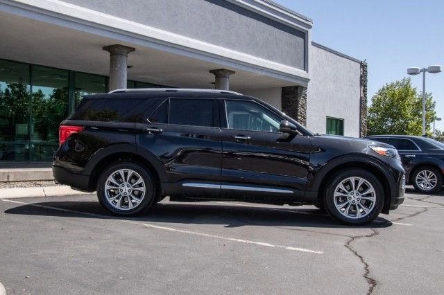 Used 2023 Ford Explorer Limited w/ Equipment Group 301A image 8