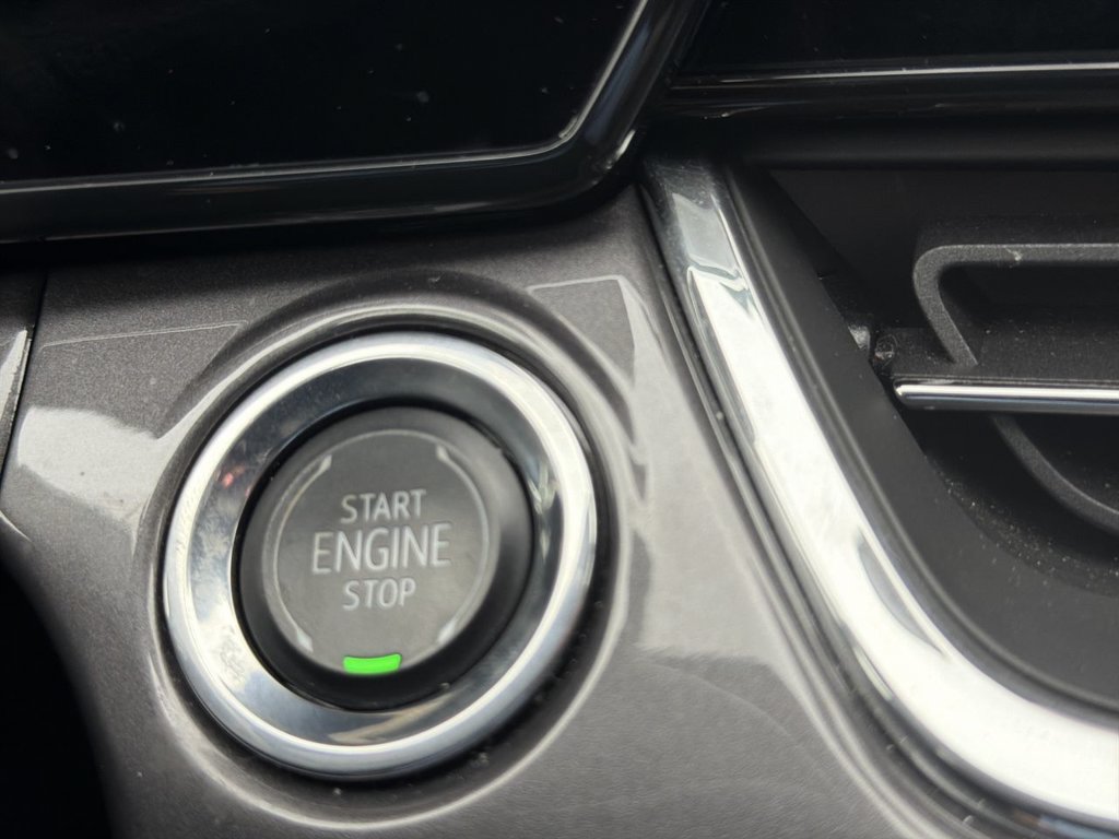 Used 2025 Chevrolet Trax ACTIV FWD image 17