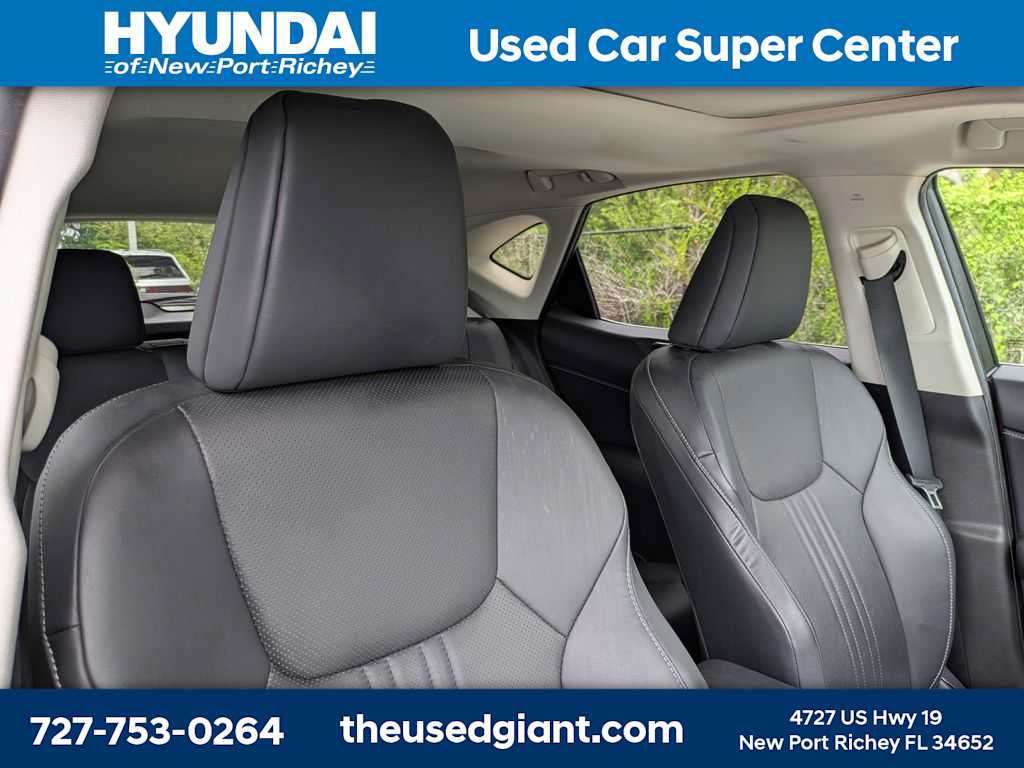 Used 2023 Lexus NX 250 FWD image 7