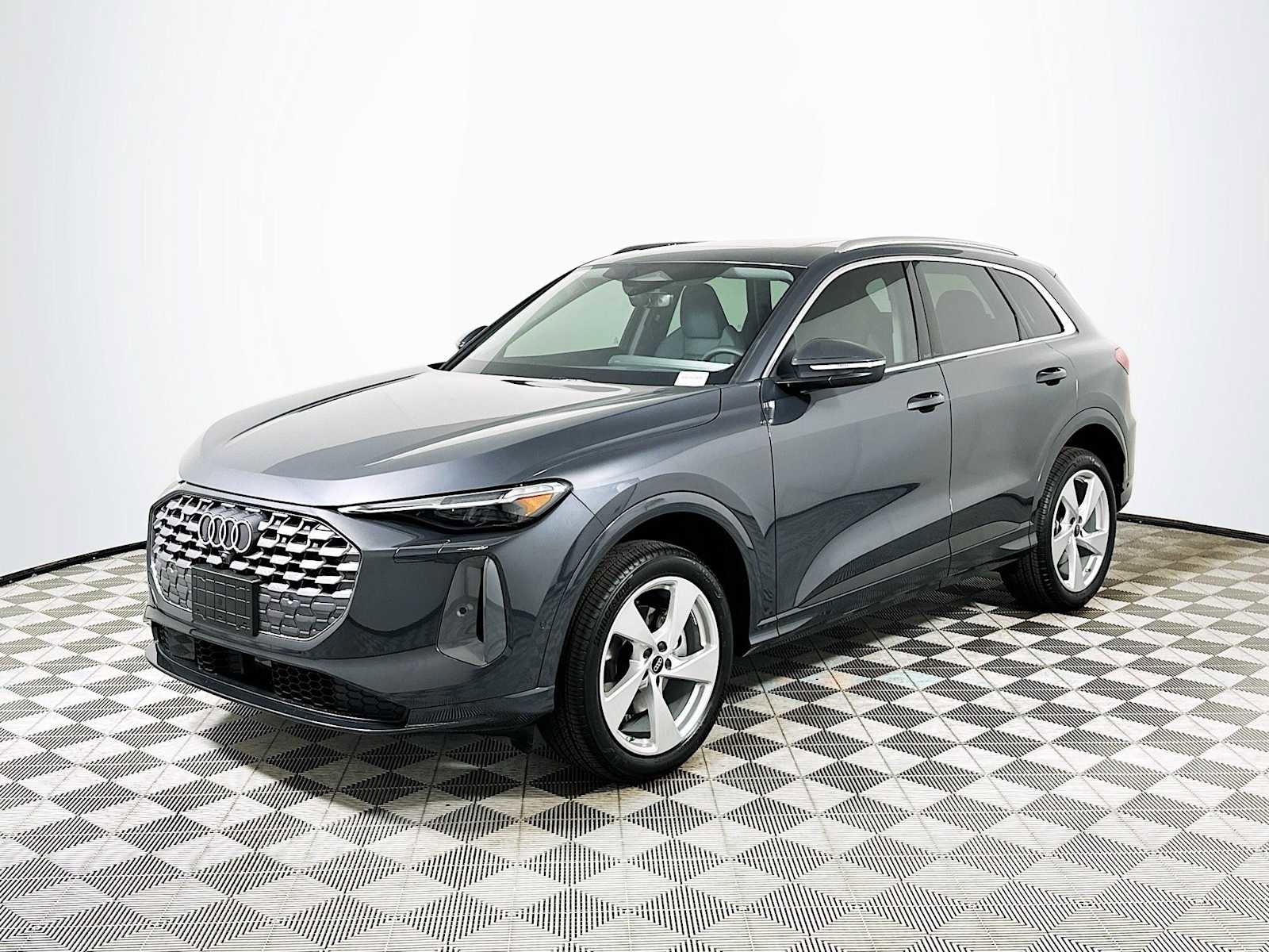 New 2025 Audi Q5 Premium Plus image 3