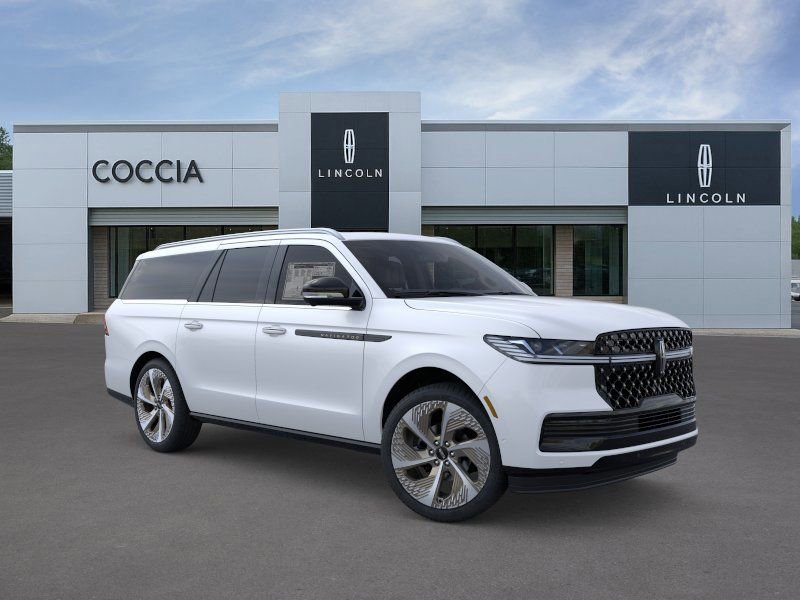 New 2026 Lincoln Navigator L Black Label AWD/4WD image 7
