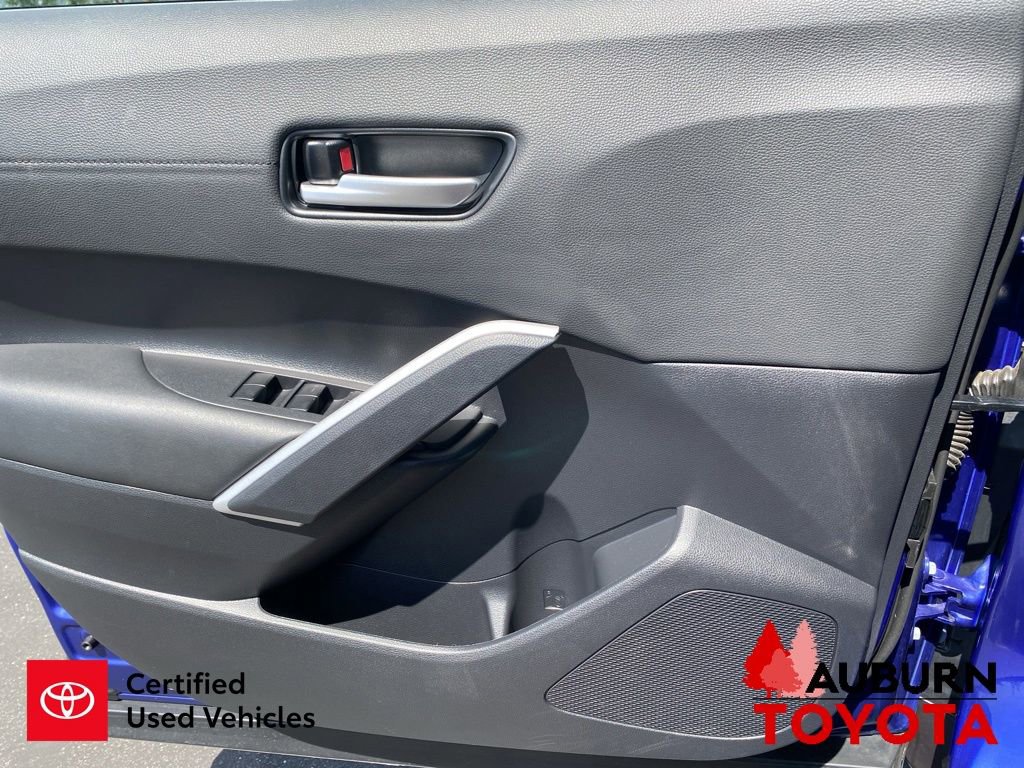Certified 2025 Toyota Corolla Cross XLE w/ Convenience Package FWD image 36