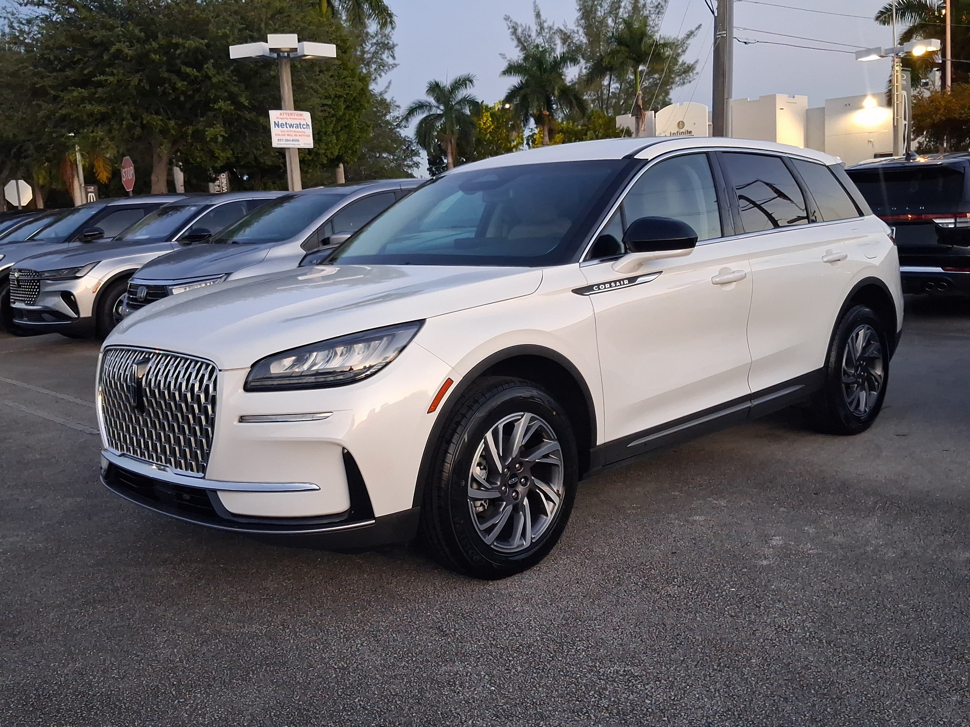 Certified 2024 Lincoln Corsair FWD image 2