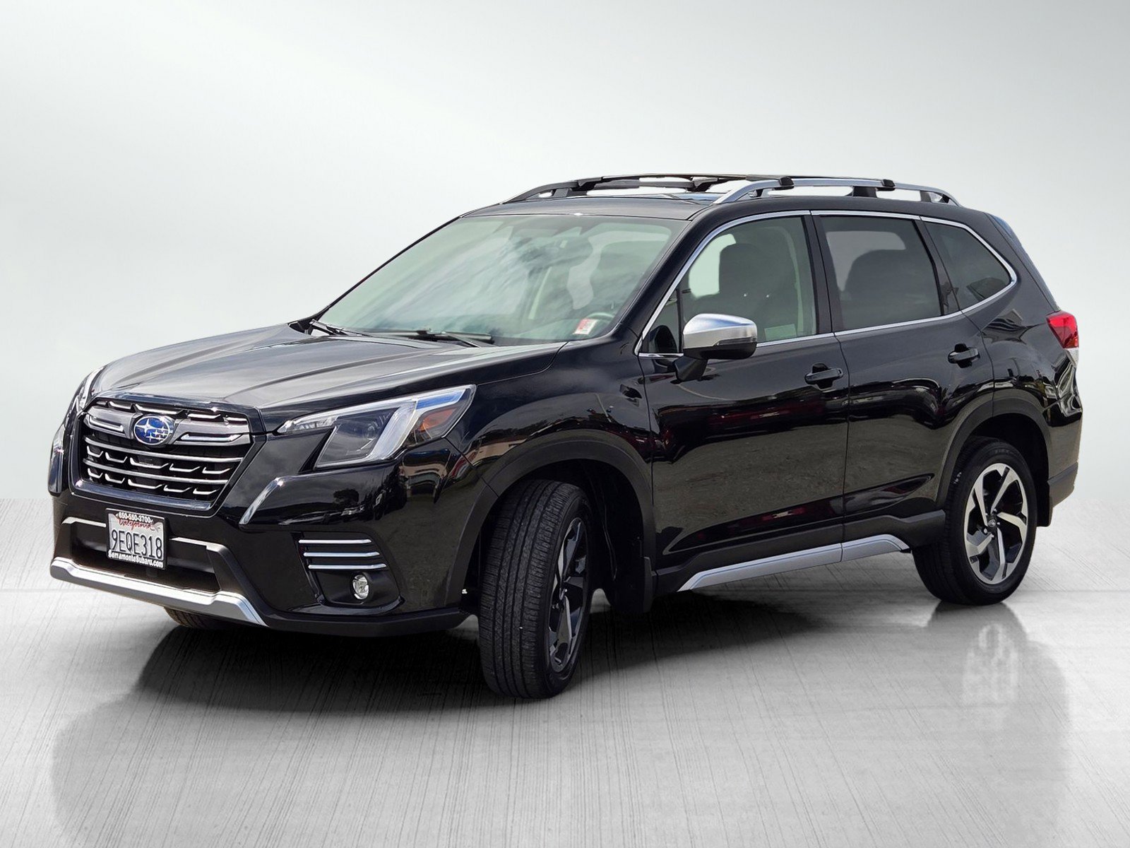 Used 2023 Subaru Forester Touring image 8