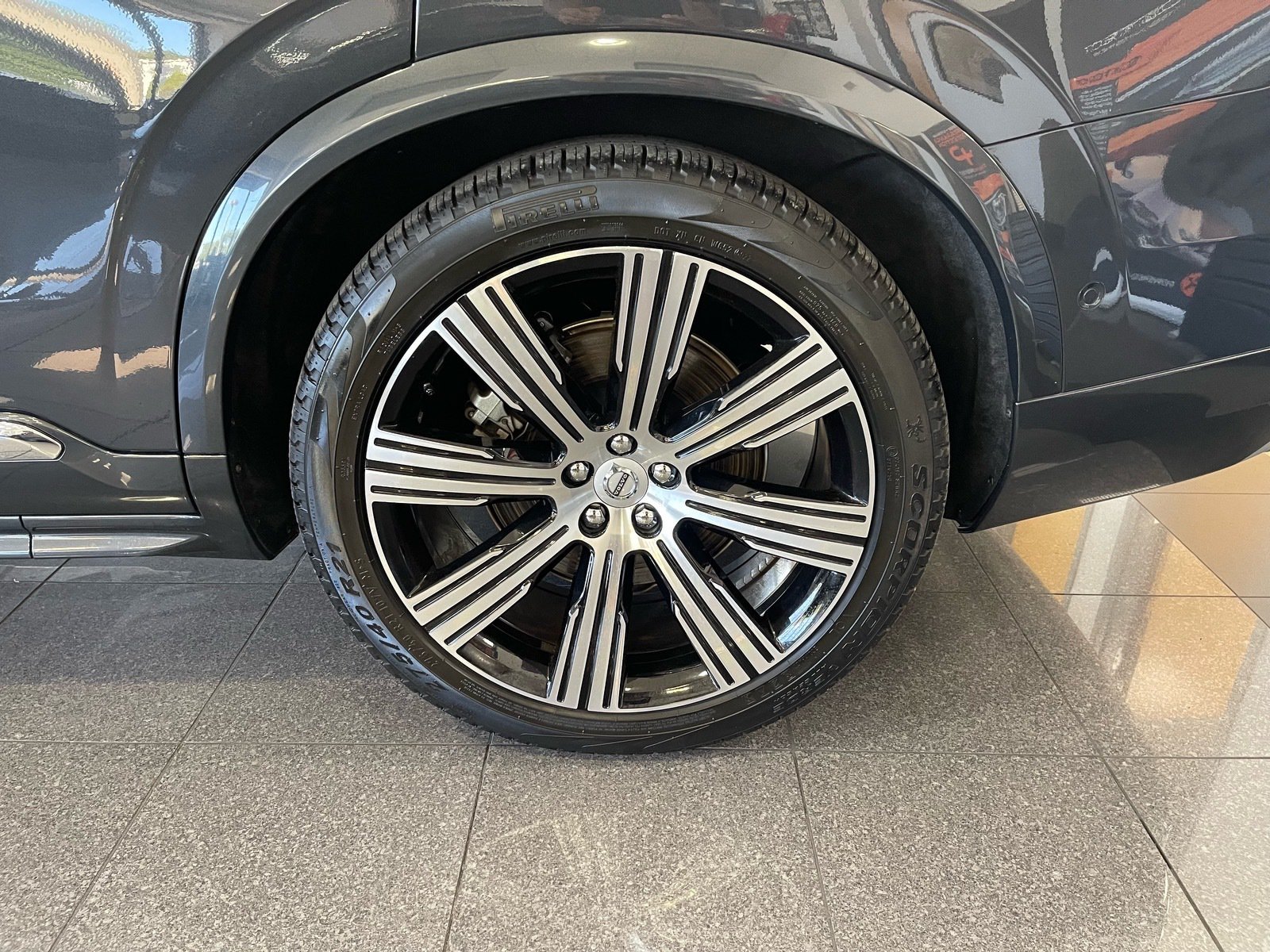 Used 2021 Volvo XC90 T8 Inscription w/ Advanced Package AWD/4WD image 21