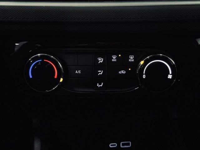 Used 2025 Chevrolet TrailBlazer LT image 28