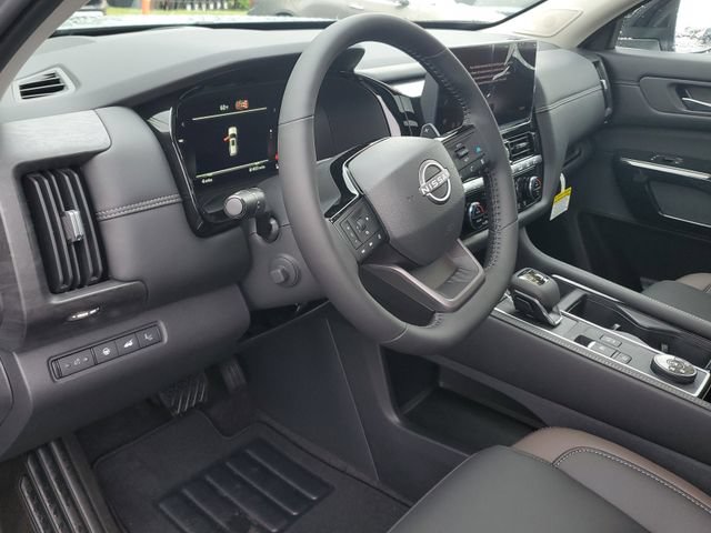New 2026 Nissan Pathfinder Platinum AWD/4WD image 22