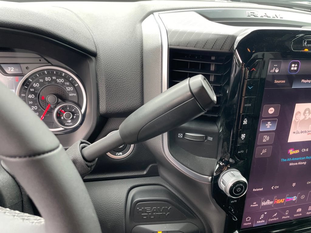 New 2026 RAM 2500 Big Horn AWD/4WD image 21