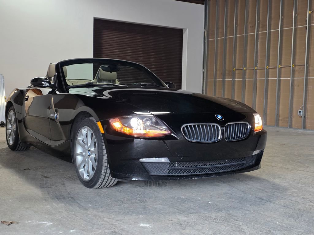 Used 2007 BMW Z4 3.0i image 3