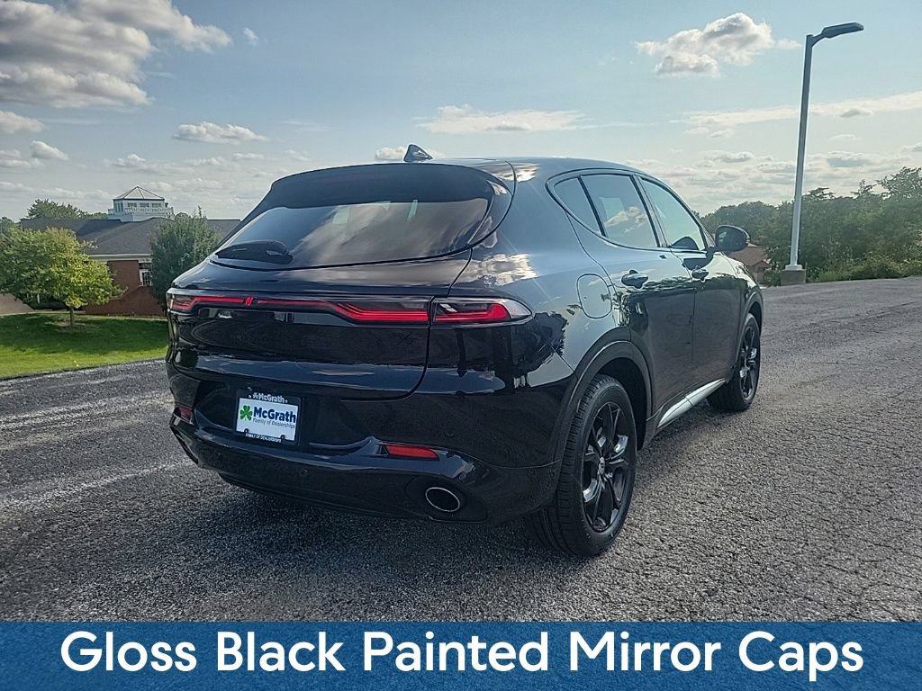 Used 2024 Dodge Hornet R/T Plus w/ R/T Blacktop Package AWD/4WD image 10