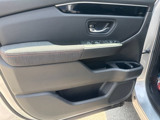 New 2026 Honda Pilot Sport image 9