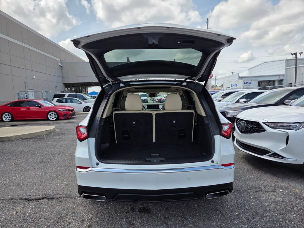 Certified 2023 Acura MDX w/ Technology Package FWD image 30