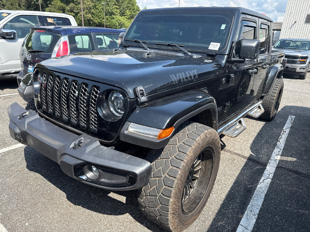 Used 2023 Jeep Gladiator Sport AWD/4WD image 6