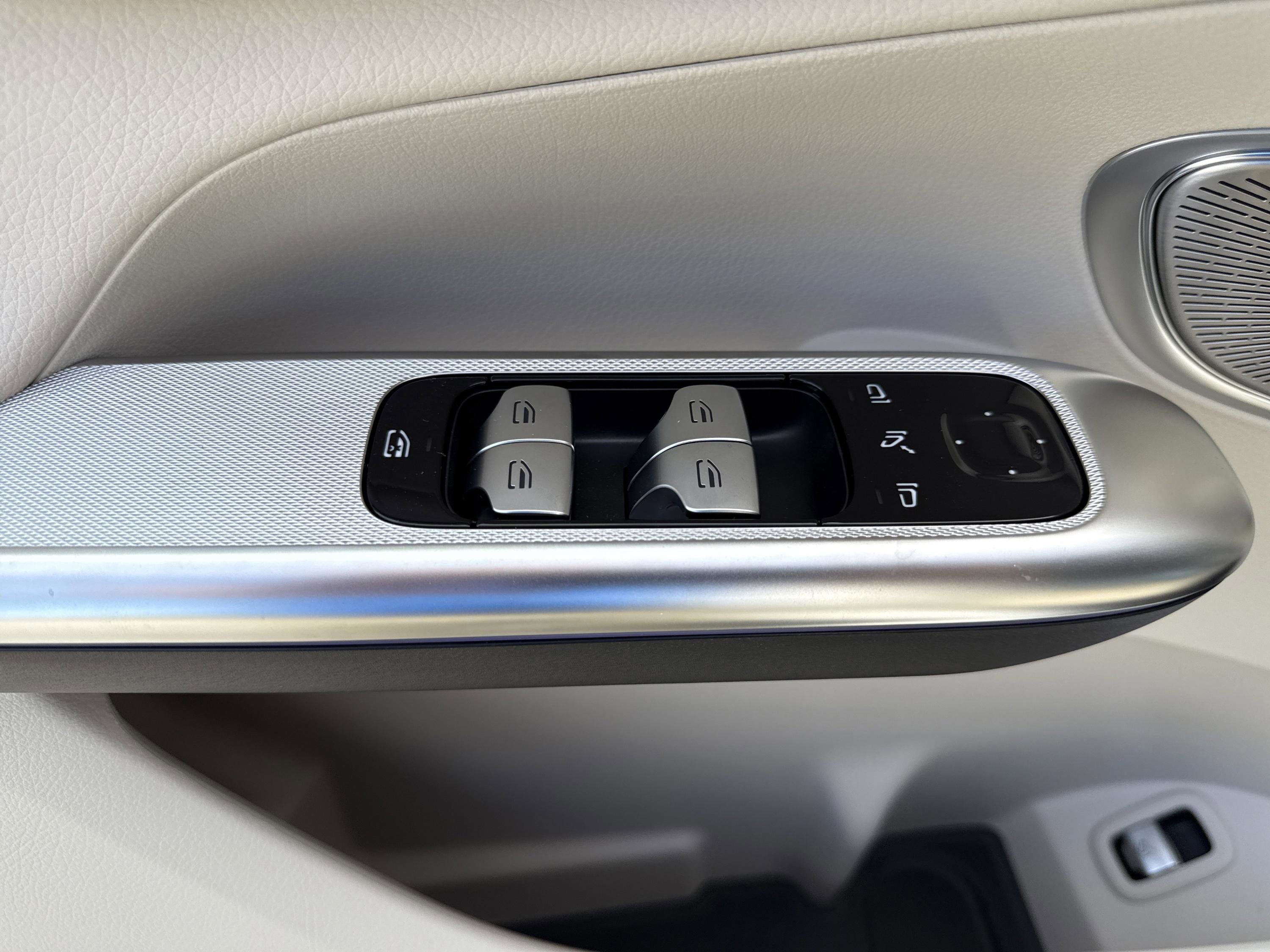 Certified 2026 Mercedes-Benz GLC 300 GLC 300 image 12