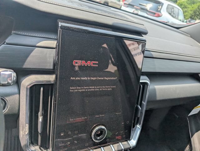 New 2026 GMC Acadia Elevation w/ Black Edition AWD/4WD image 19