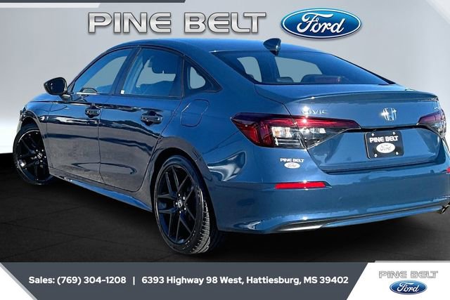 Used 2025 Honda Civic Sport image 2
