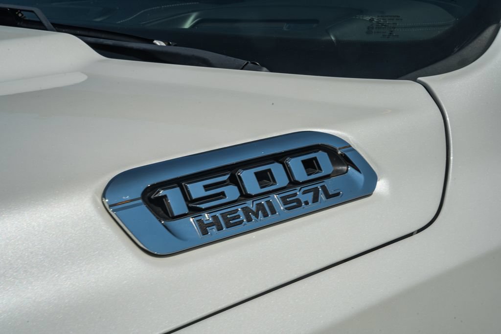 Used 2022 RAM 1500 Limited AWD/4WD image 17