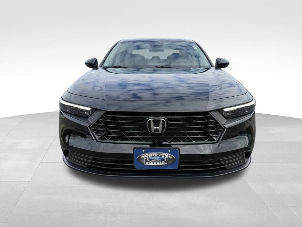 Used 2025 Honda Accord LX image 10