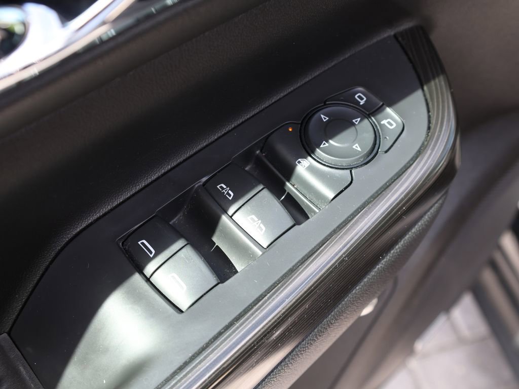 Used 2021 GMC Acadia SLT image 12