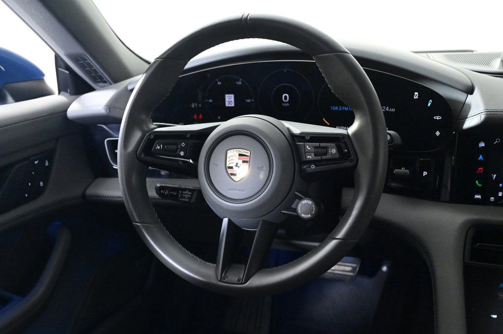 Used 2024 Porsche Taycan 4S image 12