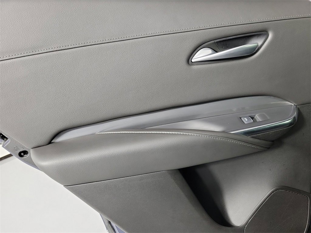 Certified 2025 Cadillac XT4 Premium Luxury image 13