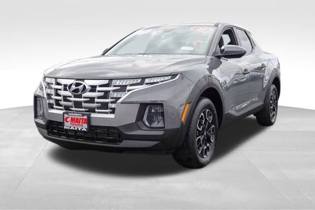 Used 2024 Hyundai Santa Cruz SE image 8