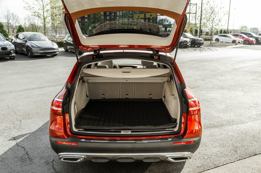 Used 2021 Mercedes-Benz E 450 4MATIC All-Terrain Wagon image 34
