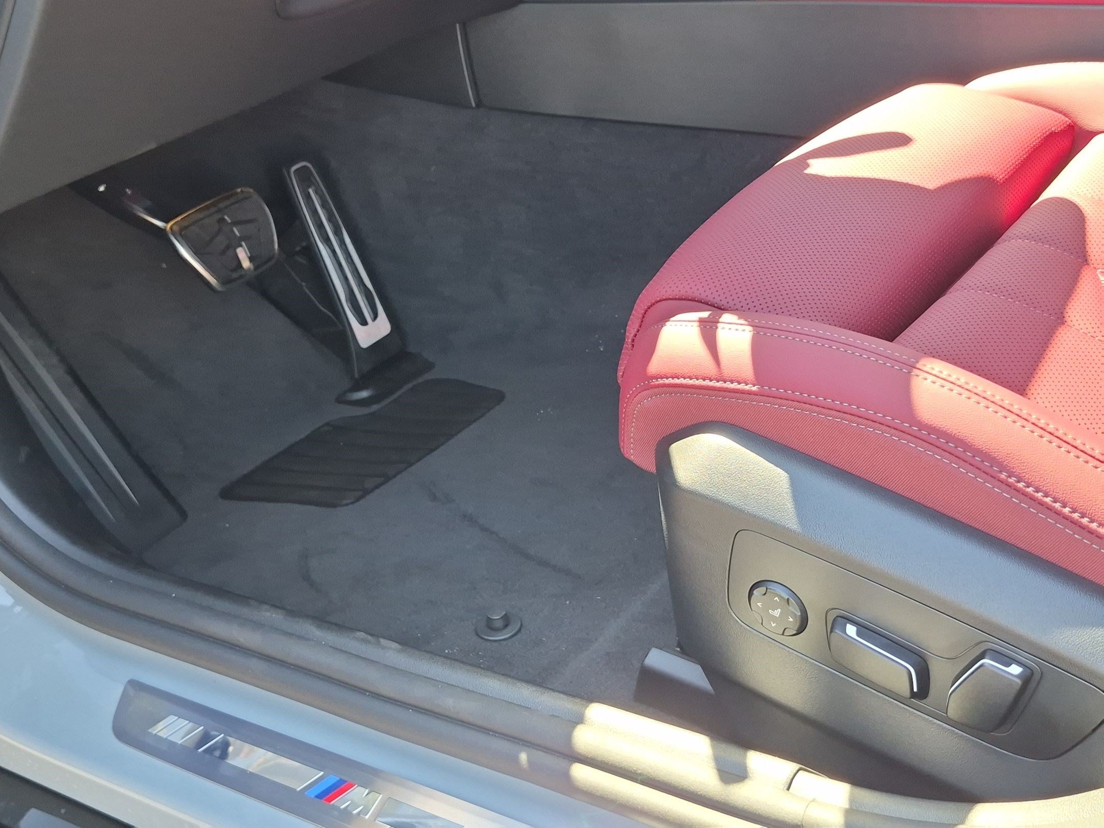 New 2027 BMW 530i w/ M Sport Package RWD image 17