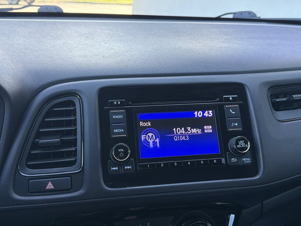 Used 2022 Honda HR-V LX image 20