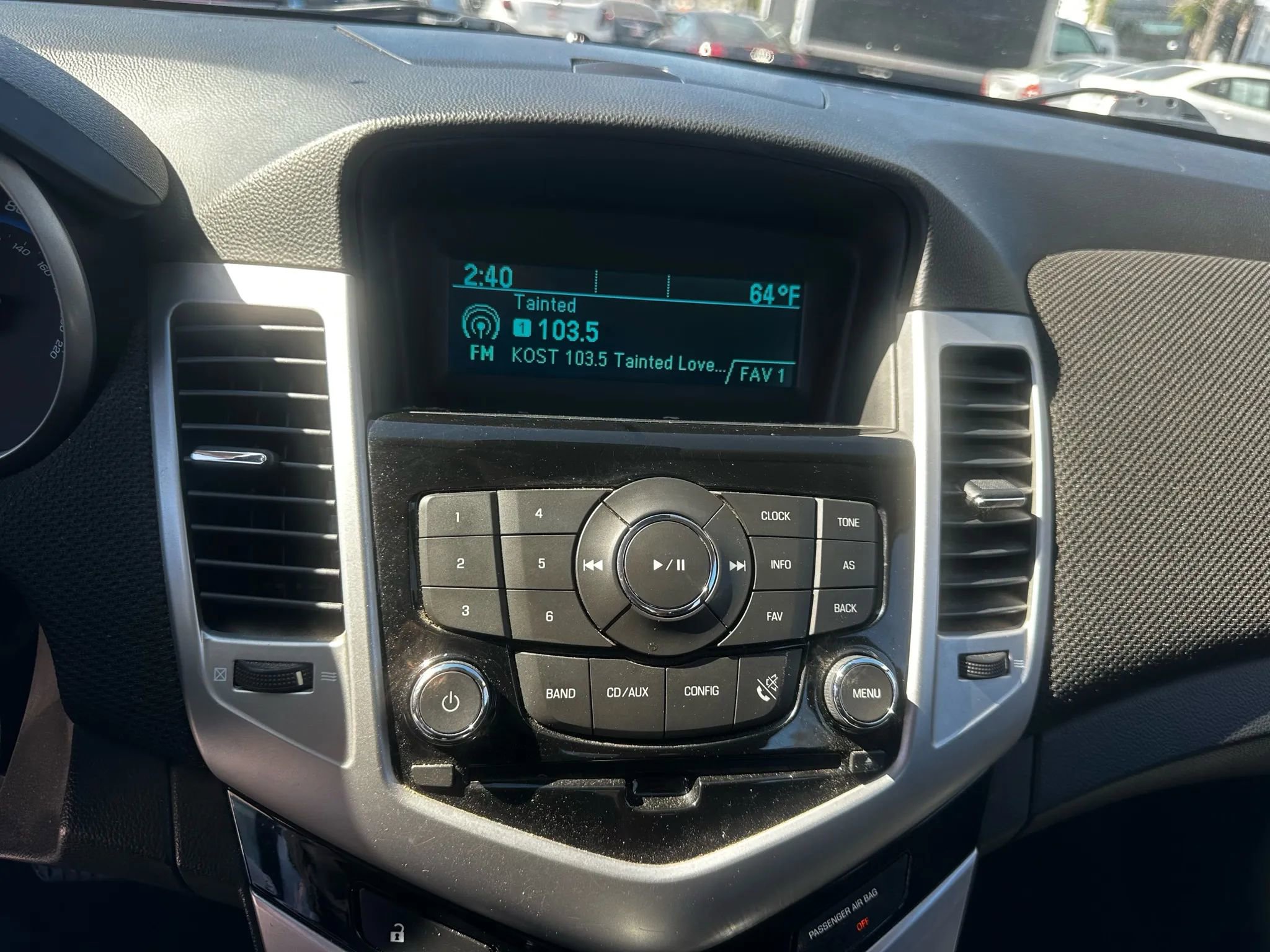 Used 2011 Chevrolet Cruze LT FWD image 21