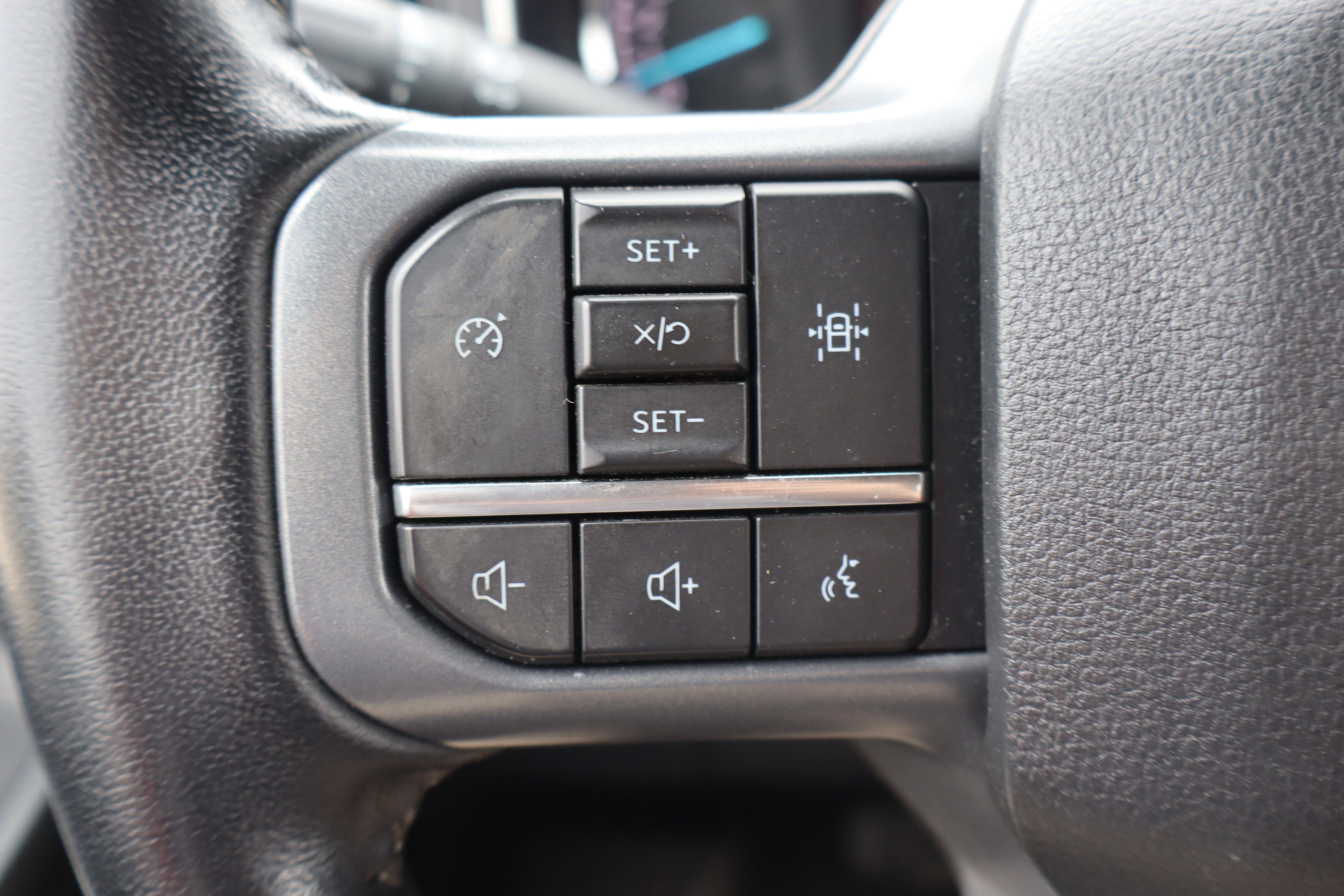 Used 2022 Ford F150 XLT w/ Equipment Group 302A High image 16