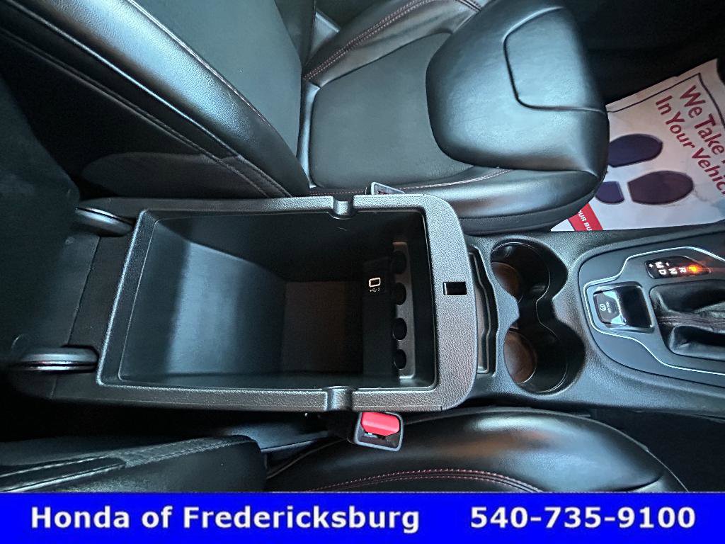 Used 2021 Jeep Cherokee Trailhawk image 23