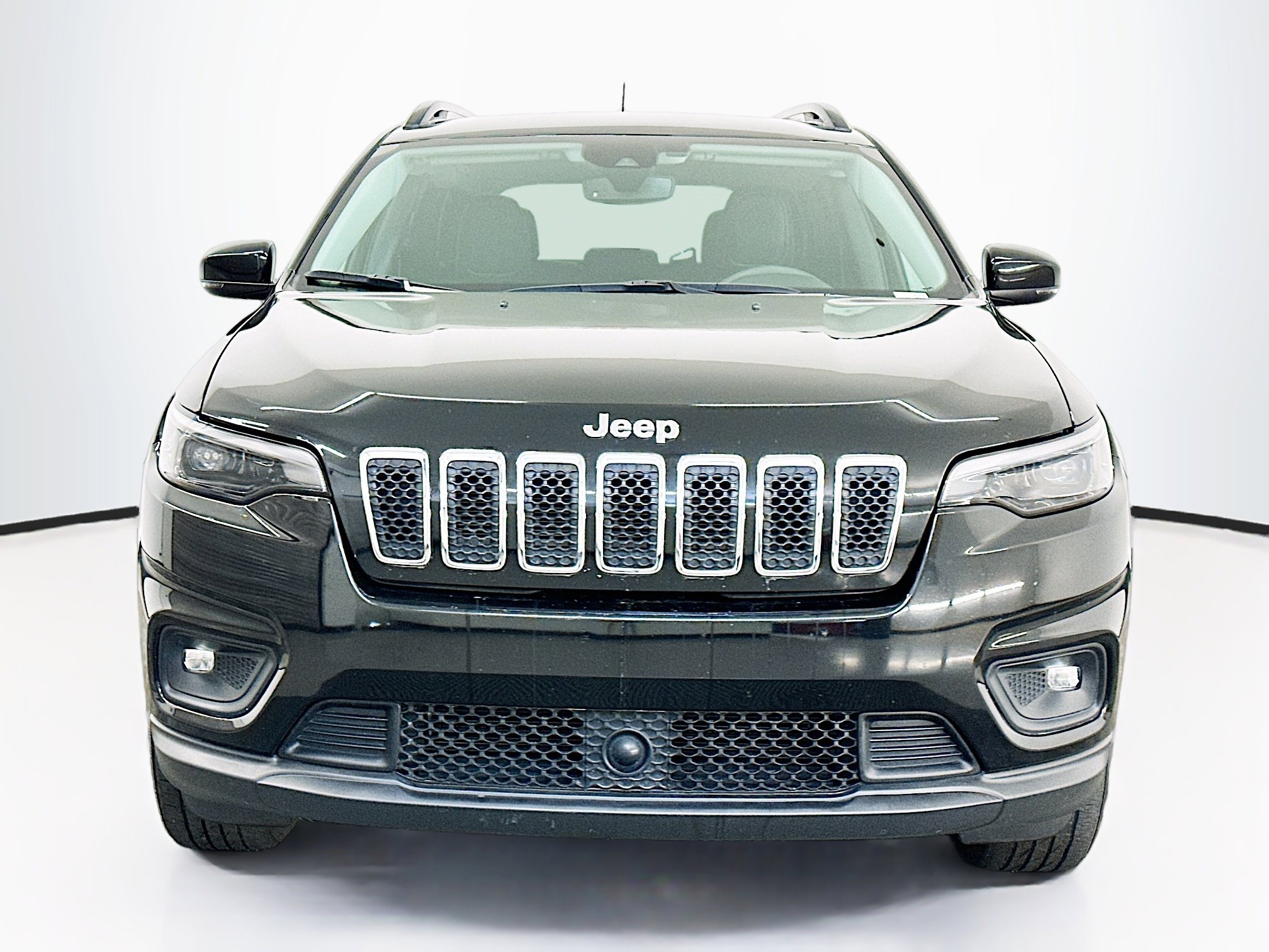 Used 2022 Jeep Cherokee Latitude Lux image 2