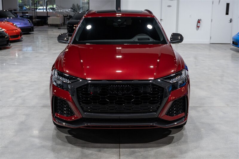 Used 2024 Audi RS Q8 AWD/4WD image 9