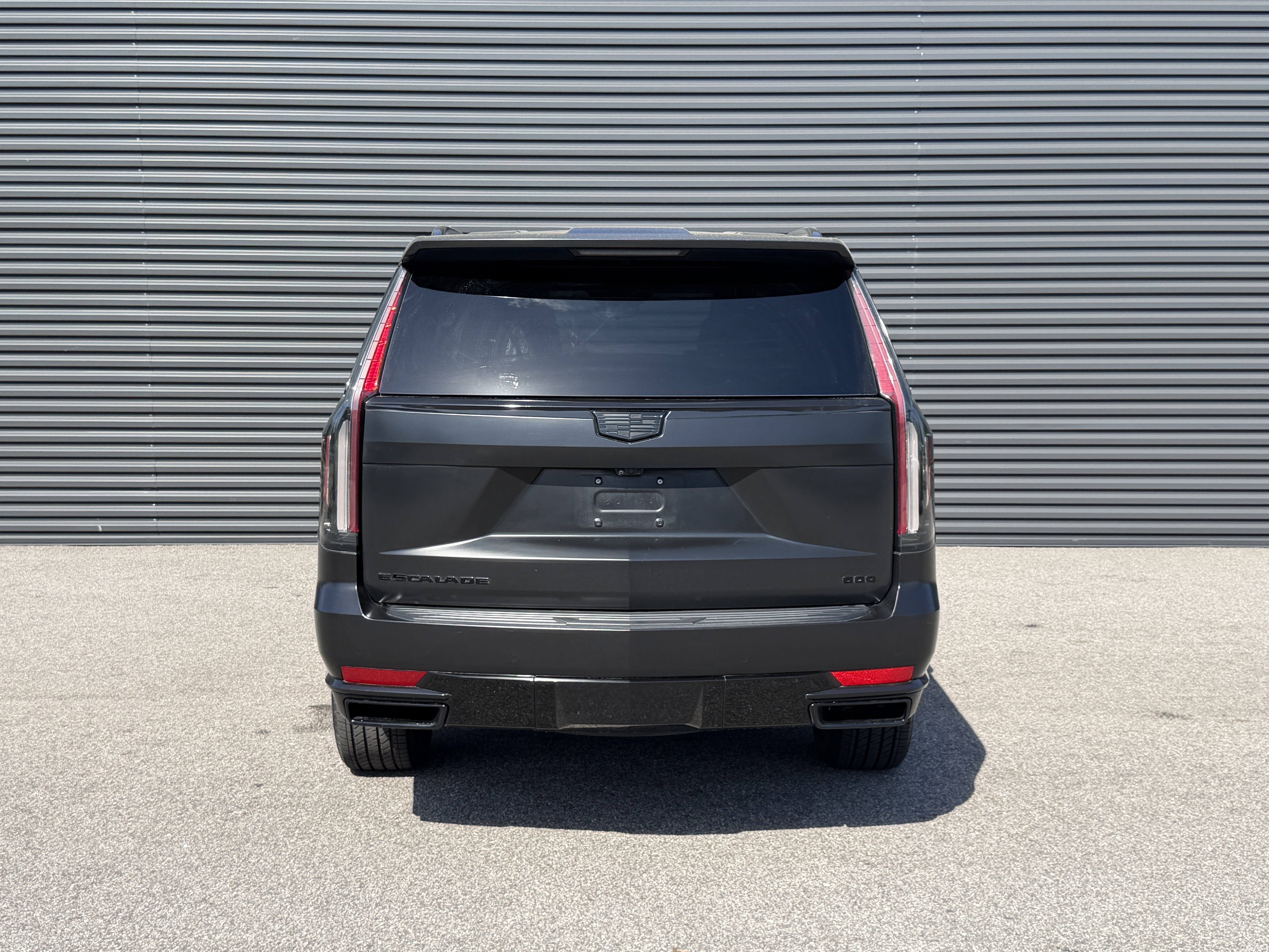 Used 2023 Cadillac Escalade Premium Luxury image 10