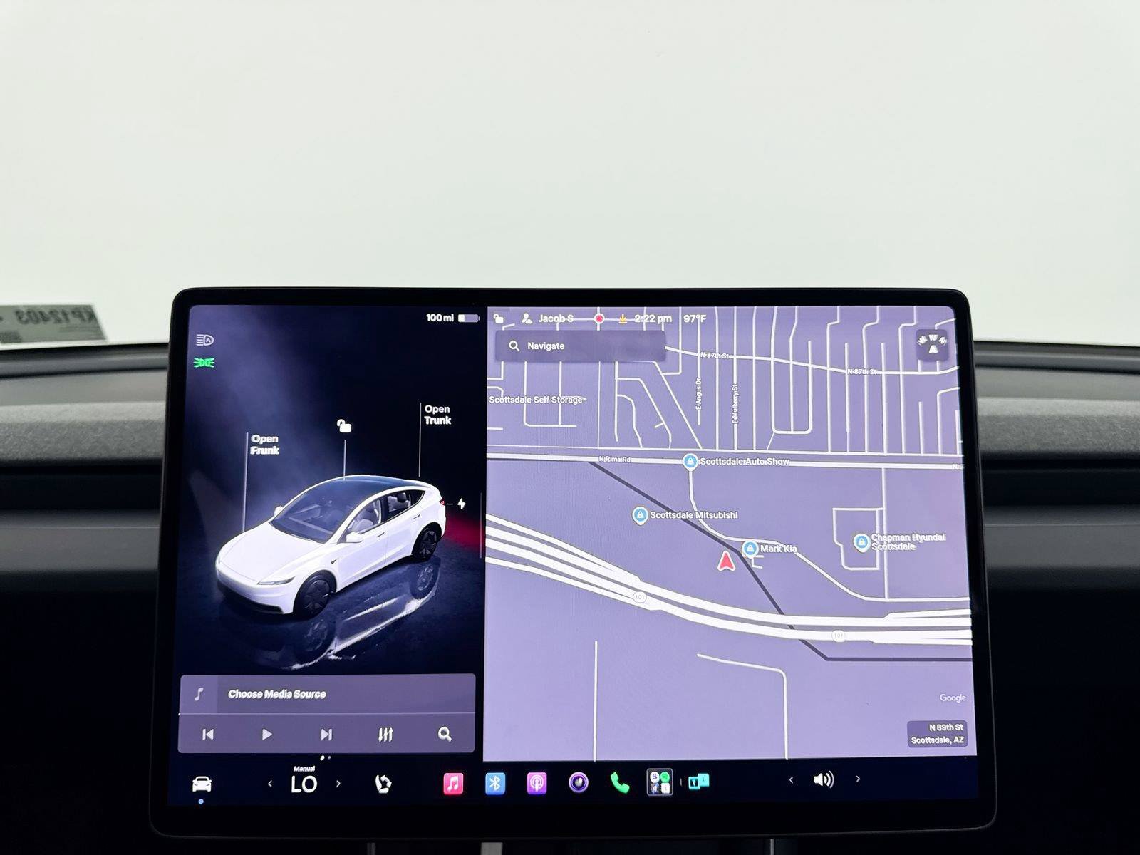 Used 2026 Tesla Model Y 2WD image 4